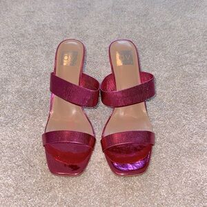 Dolce Vita Shiny pink heels